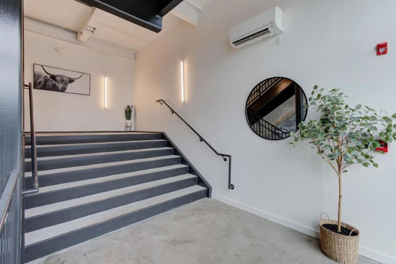Historic Apartment In Prime Location Мемфис Екстериор снимка